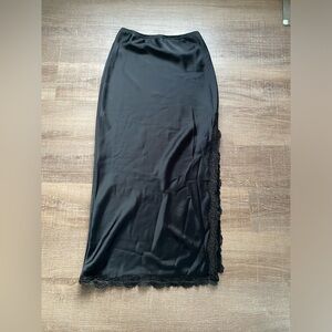 Long slit skirt